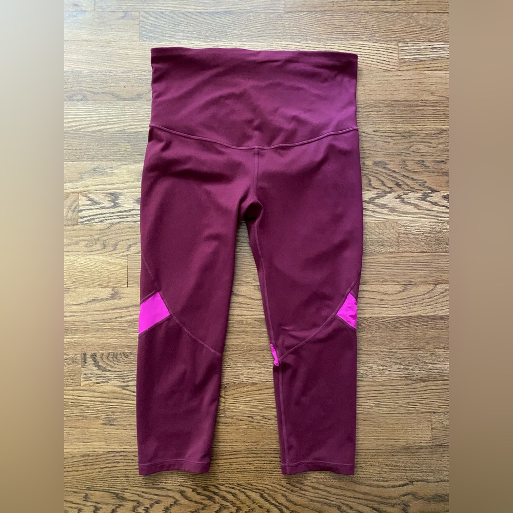 Gap Fit Maternity GapFit Blackout Full Panel Capris - Small